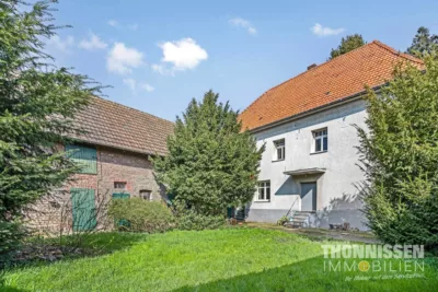 Historisches Anwesen mit Geschichte – Vierkanthof mit Mühlengebäude und zwei attraktiven Baugrundstücken am Seeweg, 52525 Heinsberg-Lieck, Haus