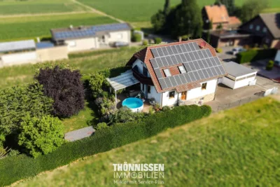 Energieeffizientes Einfamilienhaus mit ELW und großem Garten in idyllischer Lage, 41849 Wassenberg-Effeld, Einfamilienhaus