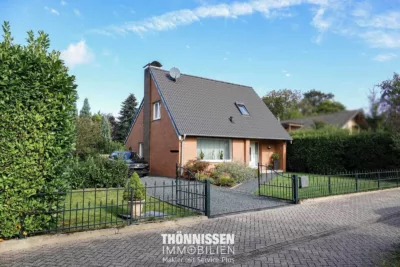 Umfangreich modernisiertes, freistehendes Einfamilienhaus in Wassenberg-Myhl, 41849 Wassenberg-Myhl, Haus