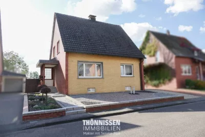 Eigene Wohnwünsche verwirklichen in Heinsberg-Kirchhoven, 52525 Heinsberg-Kirchhoven, Haus