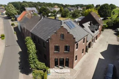 Großzügiges Einfamilienhaus mit Einliegerwohnung und charmantem Innenhof, 52525 Waldfeucht-Obspringen, Einfamilienhaus