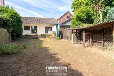 Barrierearmer Bungalow mit viel Wohnkomfort und schönem Gartenblick in Heinsberg-Karken - Garten (6727)