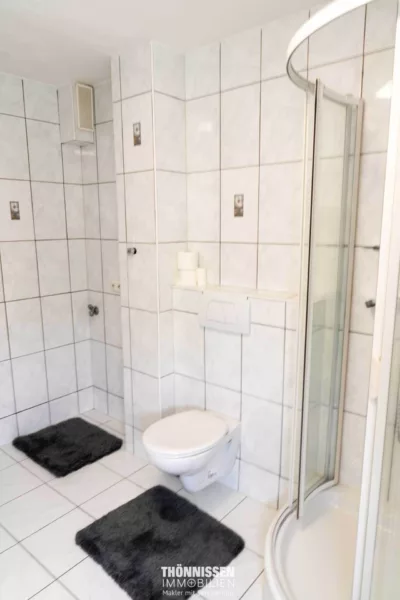 Moderne Eigentumswohnung mit Balkon in Heinsberg-Grebben - Bad (5833)