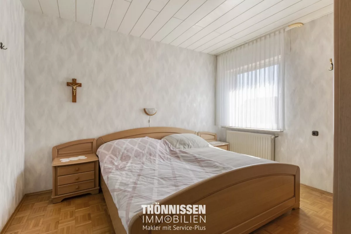 EG Schlafzimmer