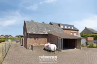 Hoffläche + Garage