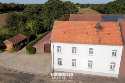 Historisches Bauernhaus mit 4.420 m² Grundstück und Nebengebäuden in Waldfeucht-Frilinghoven - Ansicht (6595)