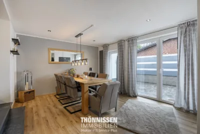 Einziehen und wohlfühlen – modernes Einfamilienhaus in Heinsberg-Unterbruch - Esszimmer (6380)