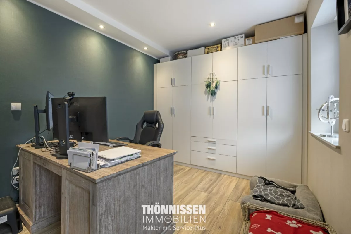 Arbeitszimmer