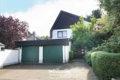 Großzügiges Architektenhaus mit zeitlosem Raumdesign in Zentrumslage, 52525 Heinsberg, Haus
