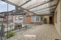 überdachte Terrasse