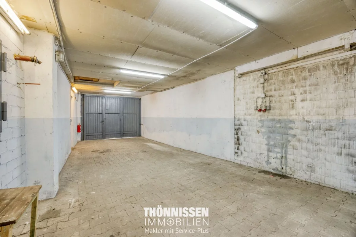 Garage/Lagerfläche