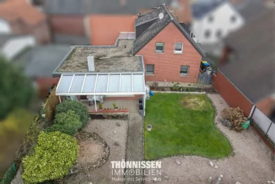 Einfamilienhaus mit ca. 110 m² Wohnfläche und großem Garten in Heinsberg Kirchhoven, 52525 Heinsberg-Kirchhoven, Einfamilienhaus