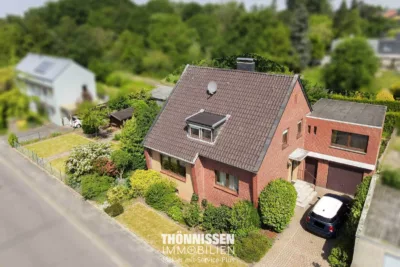 Großzügiges, gepflegtes Einfamilienhaus mit flexiblem Wohnkonzept und vielfältigen Nutzungsmöglichkeiten in Wegberg, 41844 Wegberg, Einfamilienhaus
