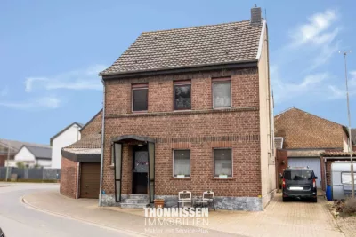 Modernisiertes Einfamilienhaus mit Wohlfühlcharakter in Erkelenz-Holzweiler, 41812 Erkelenz-Holzweiler, Einfamilienhaus