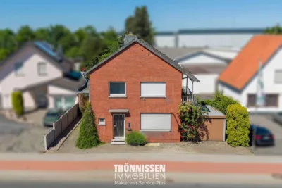 Familienfreundliches Wohnen mit großem Garten und viel Platz in Heinsberg-Oberbruch/Grebben, 52525 Heinsberg-Oberbruch/Grebben, Einfamilienhaus