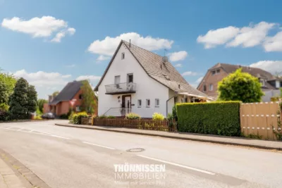 Vielseitiges Zweifamilienhaus mit großem Gartengrundstück in Heinsberg-Grebben - Ansicht (6433)