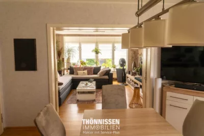 Vielseitiges Zweifamilienhaus mit großem Gartengrundstück in Heinsberg-Grebben - EG-Essbereich (6437)