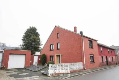Kleines Haus, große Chancen: Ihr gemütliches Zuhause in Erkelenz-Holzweiler, 41812 Erkelenz Holzweiler, Reiheneckhaus