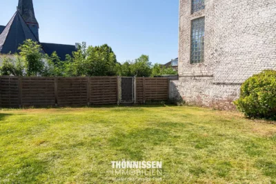 Wohn- und Geschäftshaus in zentraler Innenstadtlage von Übach-Palenberg - Garten (5801)