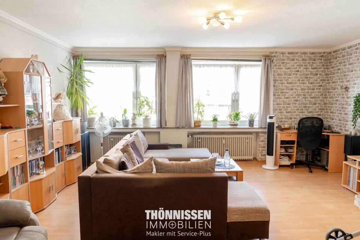 1. OG links Wohnzimmer