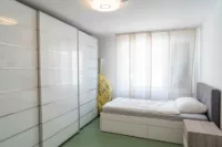 2. OG rechts Schlafzimmer